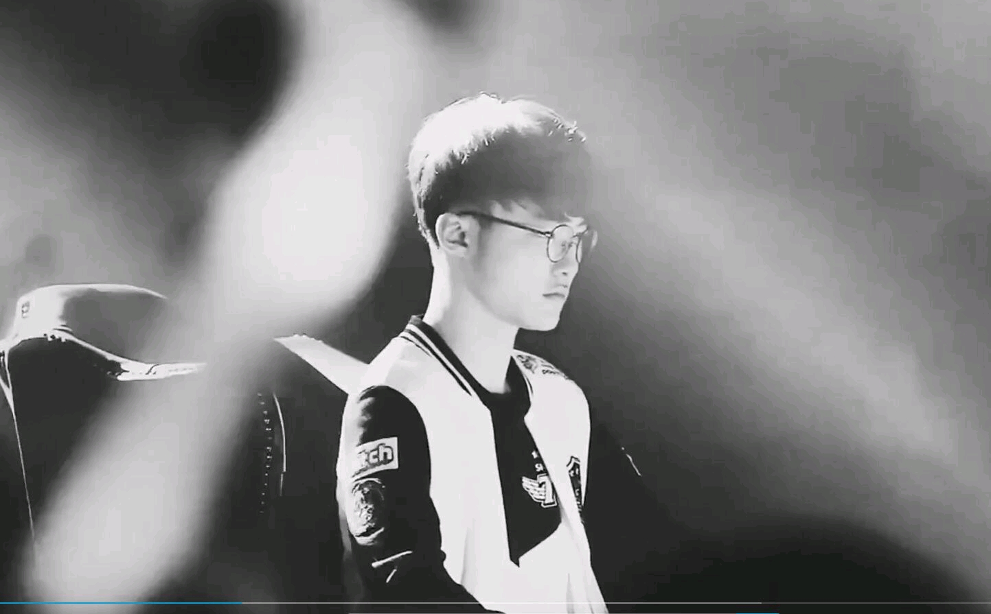 而非仅仅 而非仅仅